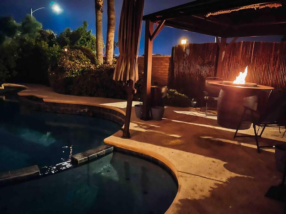 *Entertainment Villa* 5Min To Strip Optional Heated Pool Jacuzzi! 拉斯维加斯 外观 照片